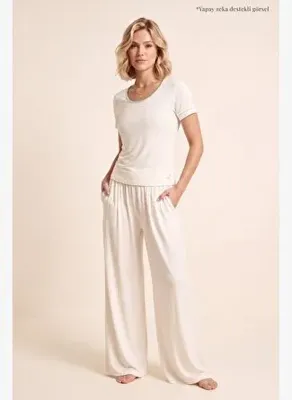 Jaya Kısa Kollu Biyeli Pijama Takımı  / Ekru