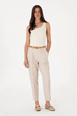 U.S. Polo Assn. Kadın Kum Çizgili Keten Karışımlı Carrot Fit Kanvas Pantolon 50309090-VR085