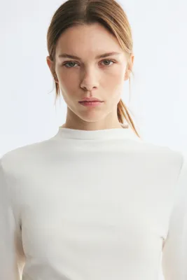 H&M Yarım Balıkçı Yakalı Üst