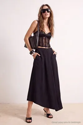TRENDYOLMİLLA Siyah Pile Detaylı Maxi Modal Etek TWOSS26ET00229