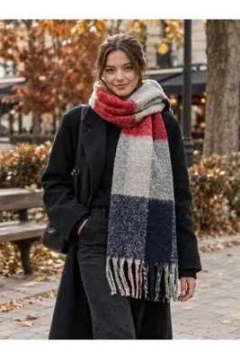 Nilbutik Kadın Premium Yumoş Ekose Kare Desenli Buklet Yumuşak Dokulu Uzun Püsküllü Kışlık Omuz Kadın Şal Atkı