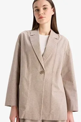 Defacto Keten Karışımlı Relax Fit Ceket Yaka Çizgi Desenli Blazer Ceket E4561AX25SP
