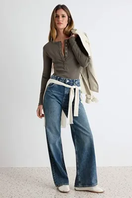 TRENDYOLMİLLA Koyu Mavi %100 Pamuk Yüksek Bel Ekstra Wide Leg Jeans TWOAW27JE00075