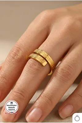 MAVEGA Kadın Çelik Üstünde Ayetel Kürsi Yazılı İşlemeli Ayarlanabilir Yüzük 316L Paslanmaz Kararmaz Altın Gold