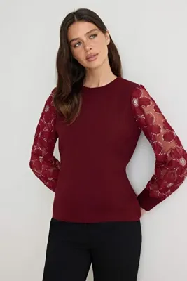 TRENDYOLMİLLA Bordo Tül Garnili Kol Detaylı Triko Kazak TWOAW26KZ00164