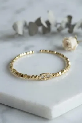 Genel Markalar Pirinç Gold Renk Geometrik Fasetli Messika Model Kadın Bileklik