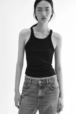 H&M Ribanalı Kolsuz Üst