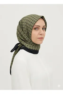 nehir eşarp Yazı Desen Viskon Modal Eşarp 100x100 Cm