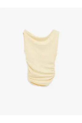 Koton Asimetrik Yaka Slim Fit Kolsuz Drapeli Bluz