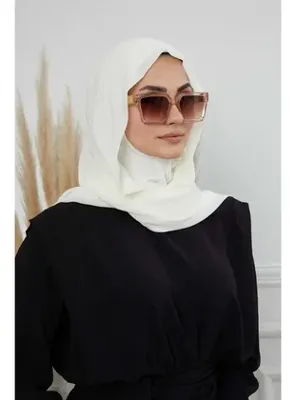 Aisha`s Design Tesettür Boneli Pratik Şifon Şal,Krem,PS-46