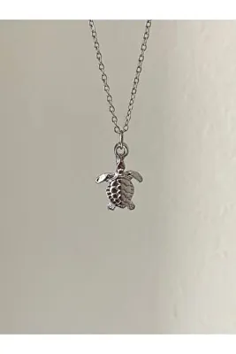 Fiamoss Minimal Kaplumbağa Kolye