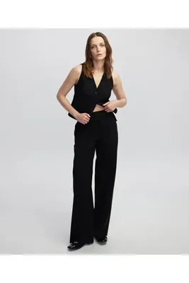 İpekyol İnce Kordonlu Wide Leg Fit Siyah Kadın Pantolon Iw6250003103