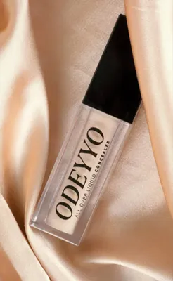 Odeyyo All Over Liquid Concealer Roma - Koyu Ton Likit Kapatıcı, Niacinamide Destekli, Kusursuz Bitiriş