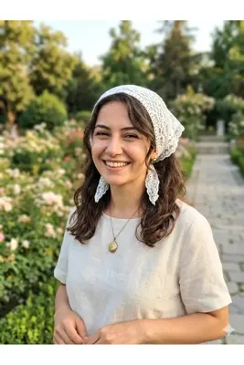 Mufincollection Kırık Beyaz El Yapımı Vintage Dantel Bandana – Romantik Bohem Stil