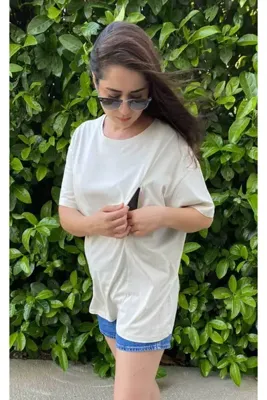Baby Boroosh Kadın Gizli Fermuarlı Oversize Krem Emzirme Tişörtü