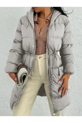 Ceylen Beli Bağcık Detay Kapüşonlu Şişme Mont