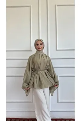 KEVRA Çağla Yeşili Yarasa Kol Boğazlı Belden Bağlamalı Şifon Tesettür Tunik