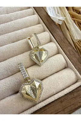 auroras.accessories Xuping Prizma Gold Küpe