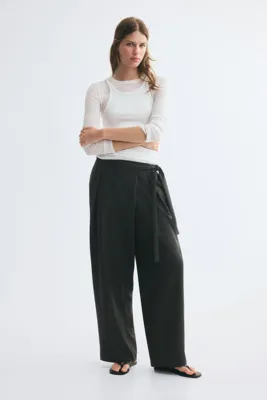 H&M Anvelop Detaylı Pantolon