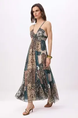 TRENDYOLMİLLA Çok Renkli Patchwork A-Kesim/Çan Form Maxi Dokuma Şifon Elbise TWOSS26EL00761