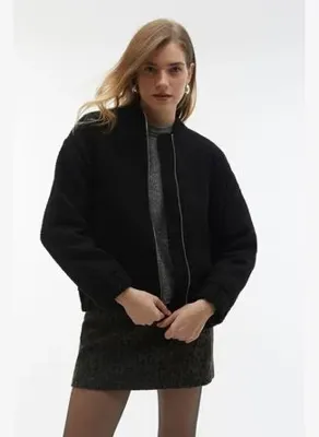 Mudo Kadın Siyah Oversize Kaşe Mont Ceket
