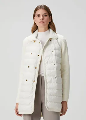 Moncler Beyaz Ceket