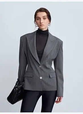 Dilvin 60774 Fitted Kesim Vatkalı Blazer
