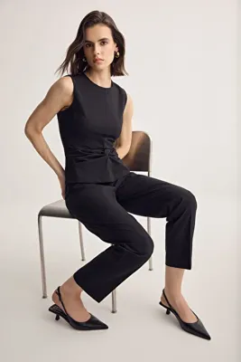 Muse for all x Trendyolmilla Siyah Önü Büzgü Detaylı Bluz TWOSS26BZ00457