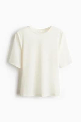 H&M Bedene Oturan Tişört
