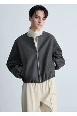 MANGO Woman Büzgülü bomber ceket