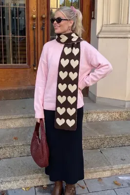 BAHELS Lovely Kahve Özel Üretim Kalp Desenli Atkı