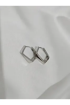 Zivazer Store kadın çelik kararmaz xuping gümüş renginde asimetrik halka küpe
