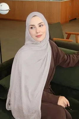 Madame Polo Premium Glow Jakar Şal Ağaç Kabuğu - Pudra