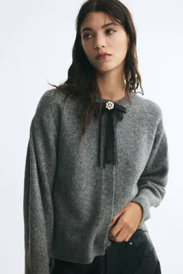 H&M Fiyonk Detaylı ve Kabarık Kollu Hırka