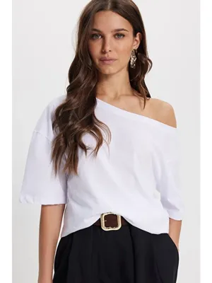 Tudors Kadın Slim Fit Dar Kesim %100 Pamuk Kayık Yaka Kısa Kollu Beyaz Tişört