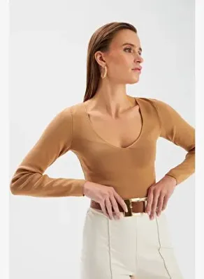 Sateen V Yaka Crop Triko - Vizon