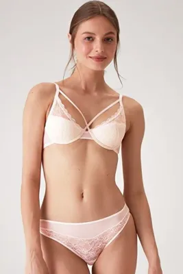 Pierre Cardin Pudra 4660 Robinetta Balenli Pedli Çiçek Dantelli Bralet Sütyen Ve Tanga / Fantezi Iç Çamaşır Takımı