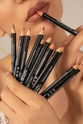 Zeyna Beauty Yağlı Dudak Kalemi 12 Li Dudak Kalemi