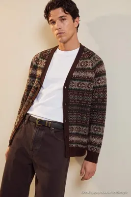 TRENDYOL MAN Kahverengi Slim Fit Yünlü V Yaka Jakarlı Triko Hırka TMNAW20HI0029
