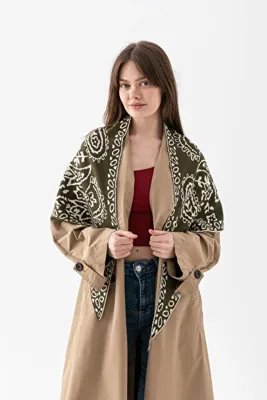 Wega Moda Kadın Üçgen Desenli Çift Yönlü Triko Şal