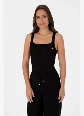 U.S. Polo Assn. Kadın Siyah Kare Yaka Kazak 50314626-VR046