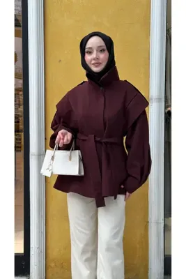 KEVRA Kadın Mürdüm Kuşaklı Dik Yaka Ceket - Apolet Detaylı Mevsimlik Kısa Trençkot