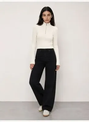 Loft Kadın Ekru Uzun Kol Balıkçı Yaka Slım Crop Fıt Kazak