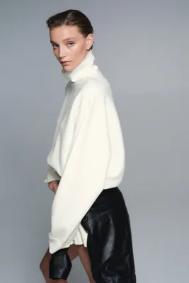 H&M Yarım Balıkçı Yakalı Oversize Kazak