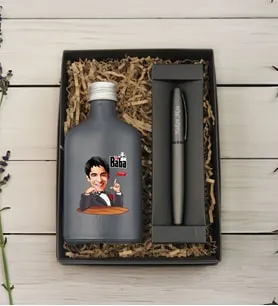 Bk Gift Kişiye Özel The Baba Karikatürlü Antrasit Tasarım Cam Şişede Kolonya 200 ml ve Metal Roller Kalem ve Hediye Kutusu-4, Babaya Hediye, Babalar Günü Hediyeleri, Hediyelik Baskılı Kolonya