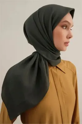 ARMİNE Bordürlü Eşarp Şık Modern Kullanışlı Günlük Ofis Kombinleri için Lyocell Desenli Eşarp Siyah Eşarp