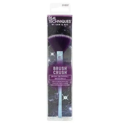 Real Techniques Brush Crush 304 Fan