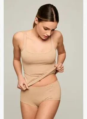 Kom Aida Boxer
