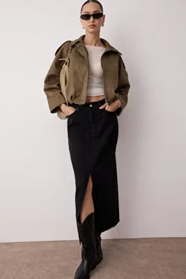TRENDYOLMİLLA More Sustainable Siyah Yırtmaçlı Maxi Denim Etek TWOSS23ET00290