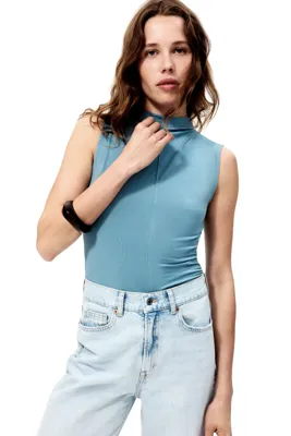 H&M Modal Karışımlı ve Yarım Balıkçı Yakalı Üst
